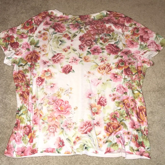floral t shirt - Picture 4 of 4